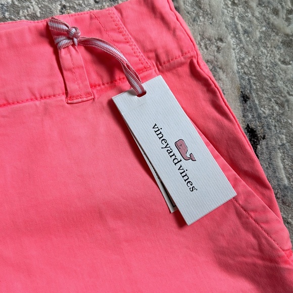 Vinyard vines neon pink 3.5 every day short 00 - Picture 3 of 4